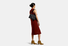 Load image into Gallery viewer, Crescent Shoulder - Black