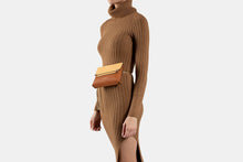 Load image into Gallery viewer, Stylist Mini - Caramel/Tan