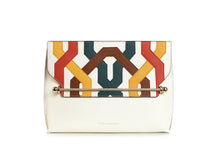 Load image into Gallery viewer, Stylist - Patchwork Links Vanilla
