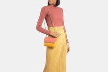 Load image into Gallery viewer, Stylist Mini - Blossom Yellow/Salmon
